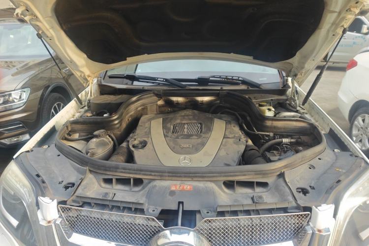 Used Mercedes-Benz GLK-Class 2015 GLK 300 4MATIC Fashion Edition Ultimate Version Engine Bay