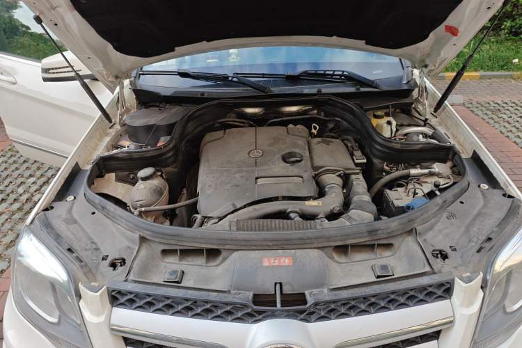 Used Mercedes-Benz GLK-Class 2015 GLK 260 4MATIC Dynamic Edition Ultimate Version Engine Bay