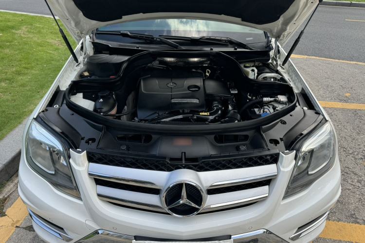 Used Mercedes-Benz GLK-Class 2015 GLK 260 4MATIC Dynamic Edition Ultimate Version Engine Bay