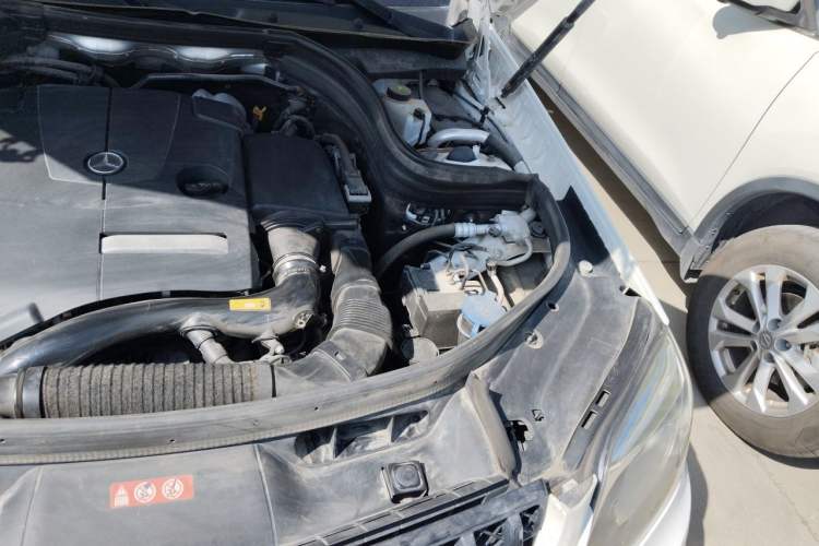 Used Mercedes-Benz GLK-Class 2015 GLK 260 4MATIC Dynamic Edition Ultimate Version Engine Bay Left