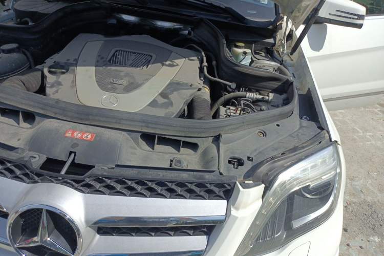 Used Mercedes-Benz GLK-Class 2015 GLK 300 4MATIC Fashion Edition Ultimate Version Engine Bay Left
