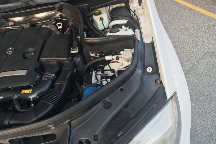 Used Mercedes-Benz GLK-Class 2015 GLK 260 4MATIC Dynamic Edition Ultimate Version Engine Bay Left