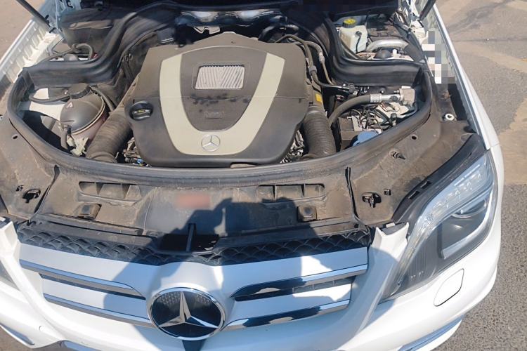 Used Mercedes-Benz GLK-Class 2015 GLK 300 4MATIC Luxury Ultimate Edition Engine Bay Left
