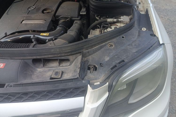 Used Mercedes-Benz GLK-Class 2015 GLK 260 4MATIC Dynamic Edition Ultimate Version Engine Bay Left