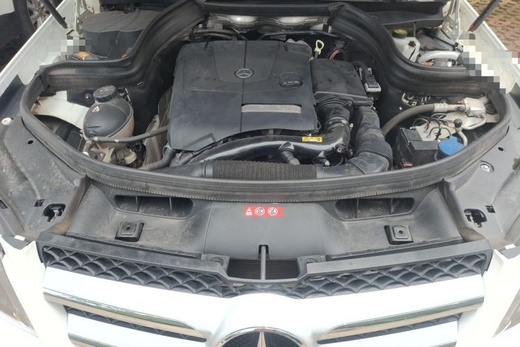 Used Mercedes-Benz GLK-Class 2015 GLK 260 4MATIC Fashion Edition Ultimate Version Engine Bay