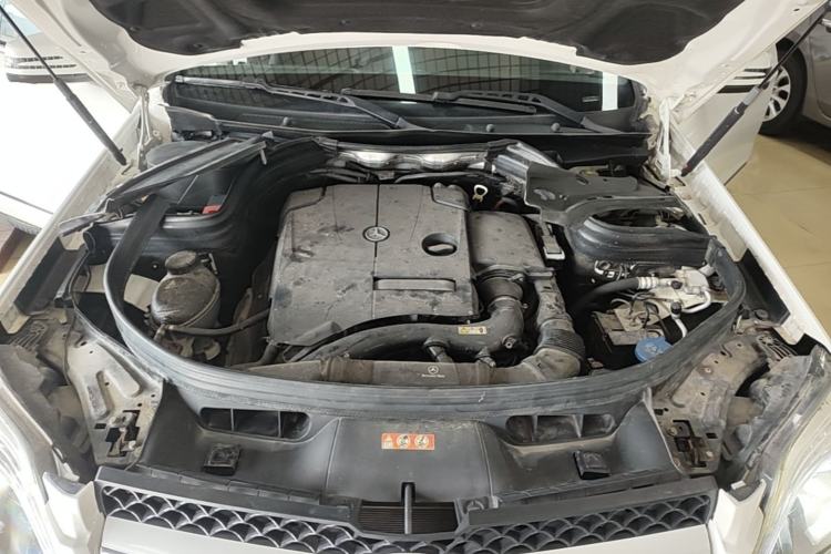 Used Mercedes-Benz GLK-Class 2015 GLK 260 4MATIC Dynamic Edition Ultimate Version Engine Bay