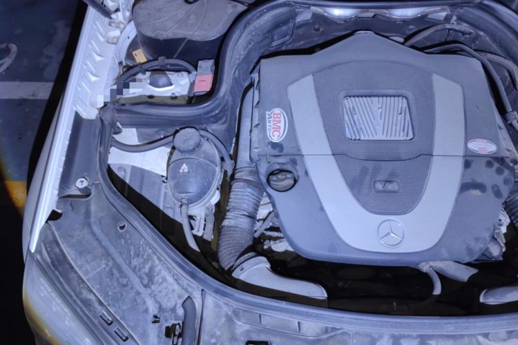 Used Mercedes-Benz GLK-Class 2015 GLK 300 4MATIC Fashion Edition Ultimate Version Engine Bay Right