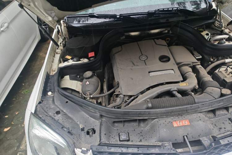 Used Mercedes-Benz GLK-Class 2015 GLK 260 4MATIC Dynamic Edition Ultimate Version Engine Bay Right