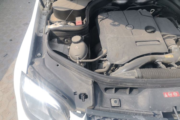 Used Mercedes-Benz GLK-Class 2015 GLK 260 4MATIC Dynamic Edition Ultimate Version Engine Bay Right