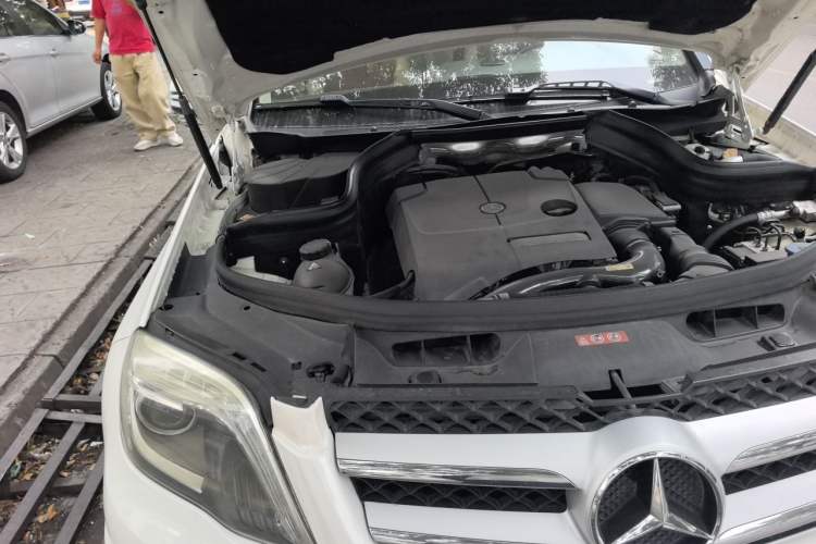 Used Mercedes-Benz GLK-Class 2015 GLK 260 4MATIC Dynamic Edition Ultimate Version Engine Bay Right