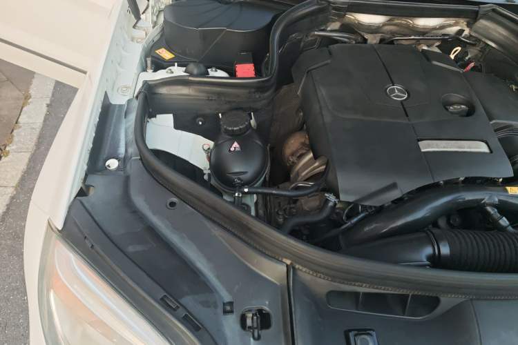 Used Mercedes-Benz GLK-Class 2015 GLK 260 4MATIC Dynamic Edition Ultimate Version Engine Bay Right