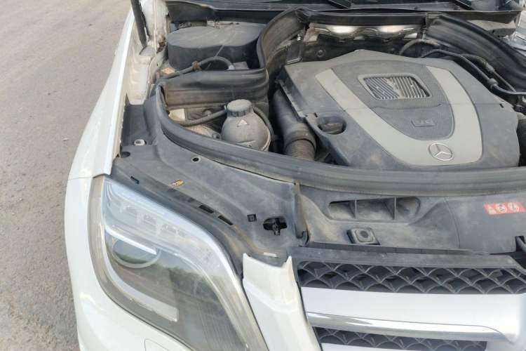 Used Mercedes-Benz GLK-Class 2015 GLK 300 4MATIC Fashion Edition Ultimate Version Engine Bay Right