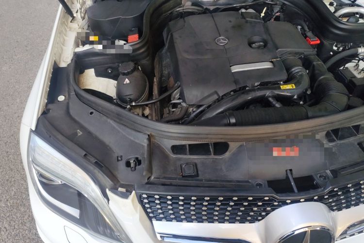 Used Mercedes-Benz GLK-Class 2015 GLK 260 4MATIC Fashion Edition Ultimate Version Engine Bay Right