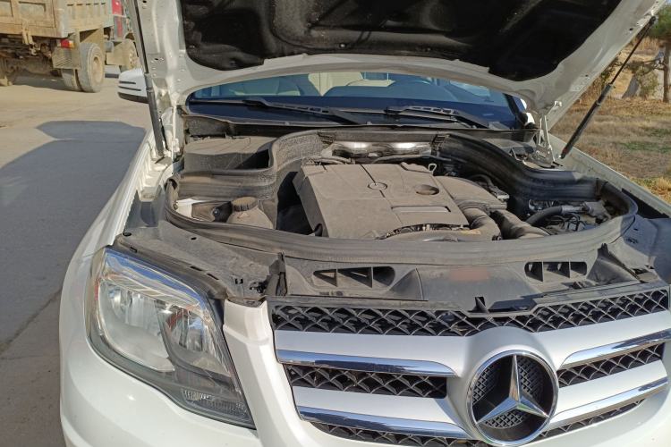 Used Mercedes-Benz GLK-Class 2015 GLK 260 4MATIC Dynamic Edition Ultimate Version Engine Bay Right