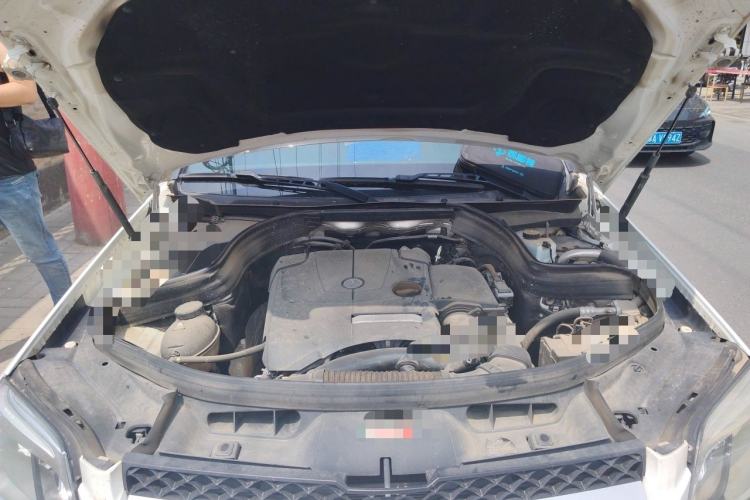 Used Mercedes-Benz GLK-Class 2015 GLK 260 4MATIC Dynamic Edition Ultimate Version Engine Bay
