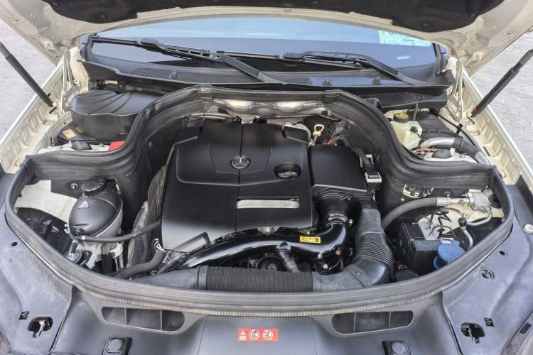 Used Mercedes-Benz GLK-Class 2015 GLK 260 4MATIC Dynamic Edition Ultimate Version Engine Bay
