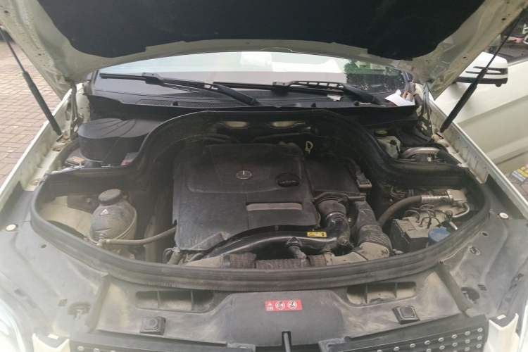 Used Mercedes-Benz GLK-Class 2015 GLK 260 4MATIC Dynamic Edition Ultimate Version Engine Bay