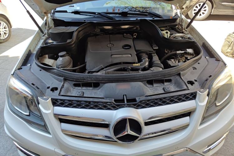 Used Mercedes-Benz GLK-Class 2015 GLK 260 4MATIC Dynamic Edition Ultimate Version Engine Bay