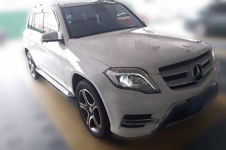 Used Mercedes-Benz GLK-Class 2015 GLK 300 4MATIC Fashion Edition Ultimate Version Exterior 2