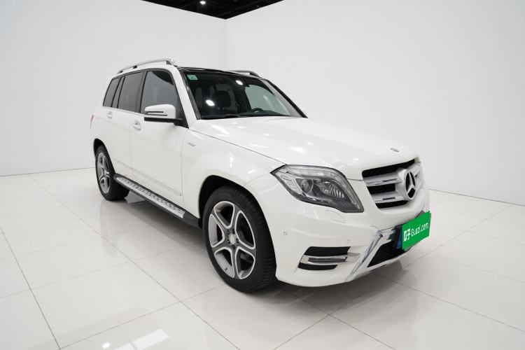 Used Mercedes-Benz GLK-Class 2015 GLK 300 4MATIC Fashion Edition Ultimate Version Exterior 2