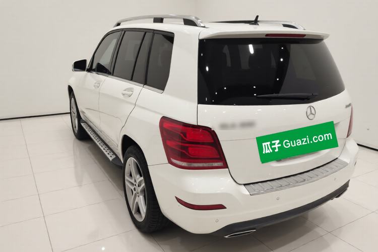 Used Mercedes-Benz GLK-Class 2015 GLK 300 4MATIC Luxury Ultimate Edition Exterior 3
