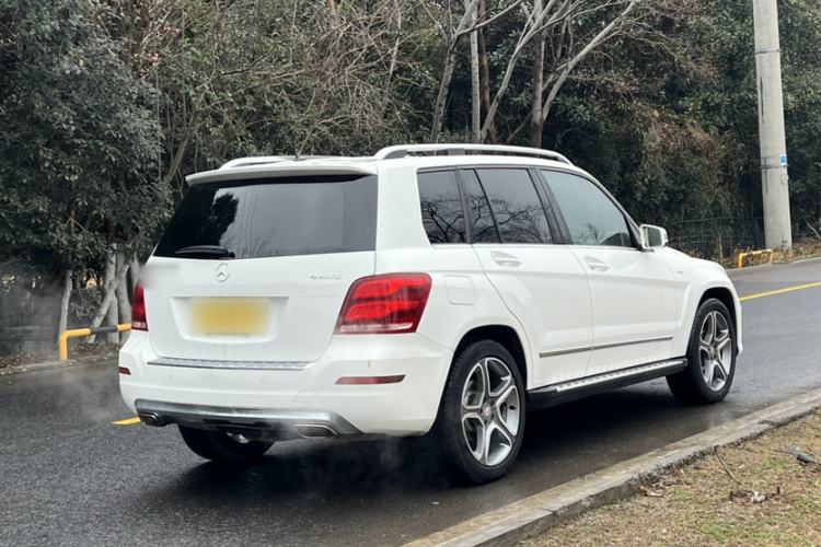Used Mercedes-Benz GLK-Class 2015 GLK 300 4MATIC Fashion Edition Ultimate Version Exterior 3