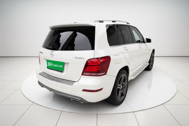 Used Mercedes-Benz GLK-Class 2015 GLK 300 4MATIC Fashion Edition Ultimate Version Exterior 5