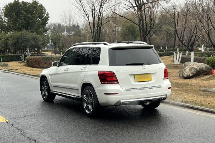 Used Mercedes-Benz GLK-Class 2015 GLK 300 4MATIC Fashion Edition Ultimate Version Exterior 7