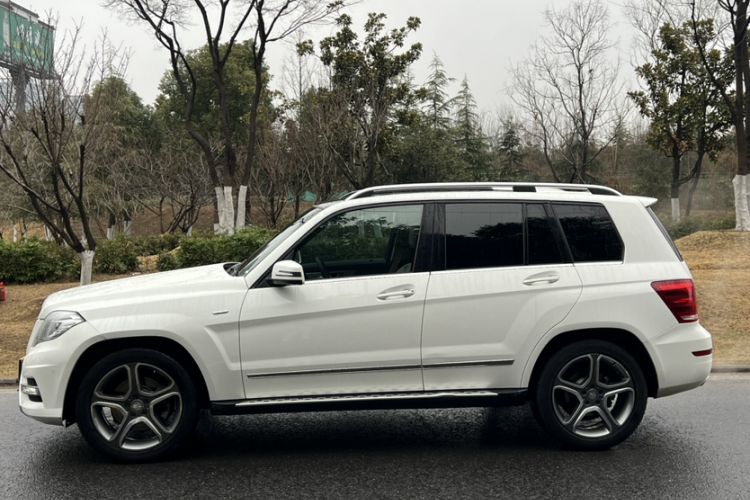 Used Mercedes-Benz GLK-Class 2015 GLK 300 4MATIC Fashion Edition Ultimate Version Exterior 8