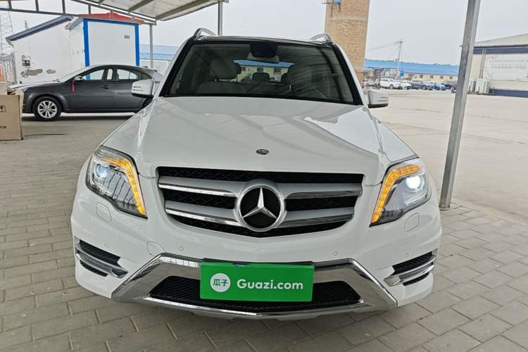 Used Mercedes-Benz GLK-Class 2015 GLK 300 4MATIC Fashion Edition Ultimate Version Front