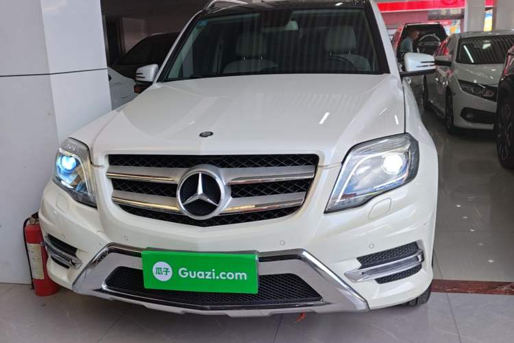Used Mercedes-Benz GLK-Class 2015 GLK 300 4MATIC Fashion Edition Ultimate Version Front