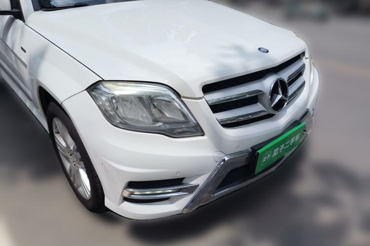 Used Mercedes-Benz GLK-Class 2015 GLK 260 4MATIC Dynamic Edition Ultimate Version Front Right 45 Deg