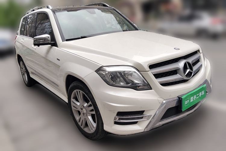 Used Mercedes-Benz GLK-Class 2015 GLK 260 4MATIC Dynamic Edition Ultimate Version Front Right 45 Deg