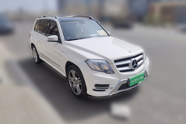 Used Mercedes-Benz GLK-Class 2015 GLK 260 4MATIC Dynamic Edition Ultimate Version Front Right 45 Deg