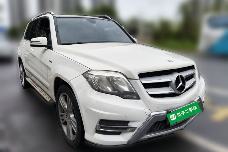 Used Mercedes-Benz GLK-Class 2015 GLK 260 4MATIC Dynamic Edition Ultimate Version Front Right 45 Deg