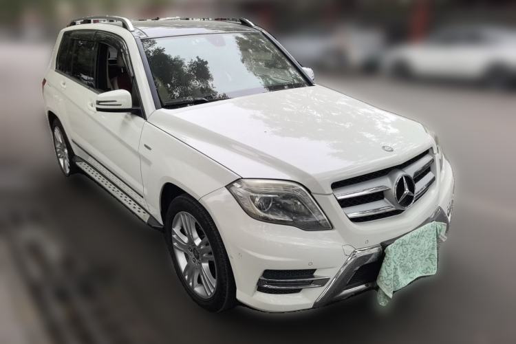 Used Mercedes-Benz GLK-Class 2015 GLK 260 4MATIC Dynamic Edition Ultimate Version Front Right 45 Deg