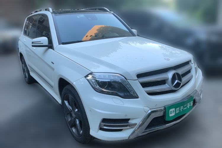 Used Mercedes-Benz GLK-Class 2015 GLK 260 4MATIC Fashion Edition Ultimate Version Front Right 45 Deg