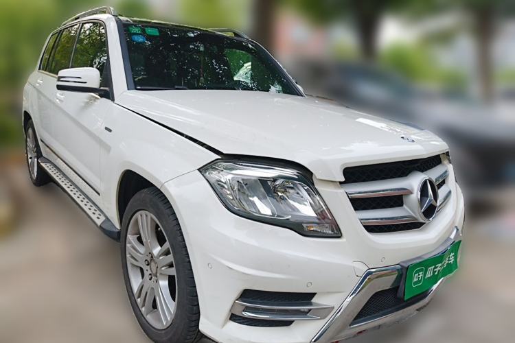 Used Mercedes-Benz GLK-Class 2015 GLK 260 4MATIC Dynamic Edition Ultimate Version Front Right 45 Deg