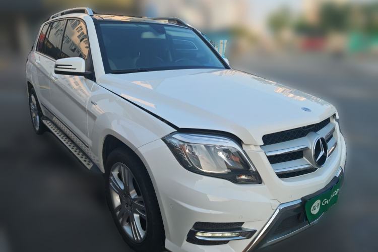 Used Mercedes-Benz GLK-Class 2015 GLK 260 4MATIC Dynamic Edition Ultimate Version Front Right 45 Deg