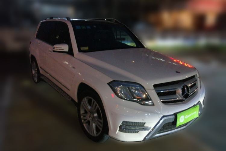 Used Mercedes-Benz GLK-Class 2015 GLK 260 4MATIC Dynamic Edition Ultimate Version Front Right 45 Deg
