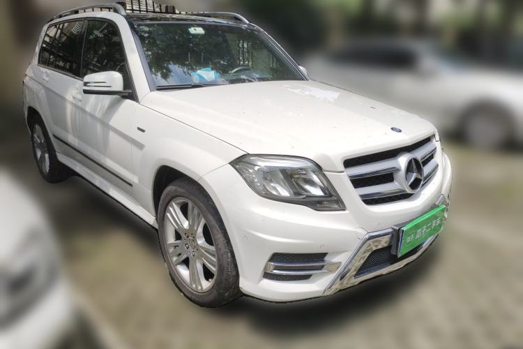 Used Mercedes-Benz GLK-Class 2015 GLK 260 4MATIC Dynamic Edition Ultimate Version Front Right 45 Deg