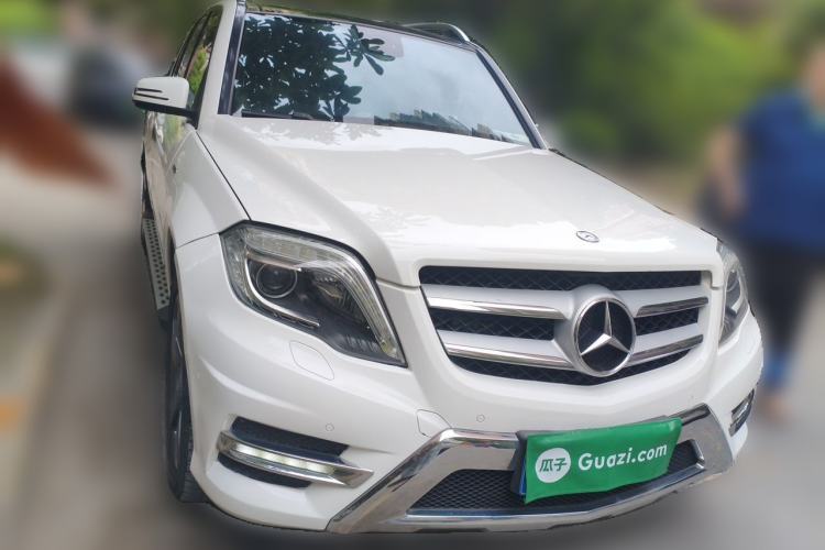 Used Mercedes-Benz GLK-Class 2015 GLK 260 4MATIC Fashion Edition Ultimate Version Front Right 45 Deg
