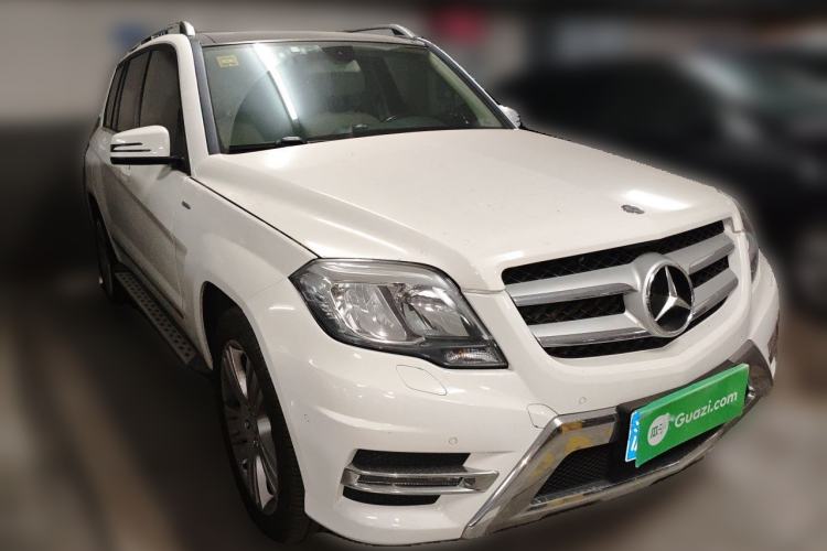 Used Mercedes-Benz GLK-Class 2015 GLK 260 4MATIC Dynamic Edition Ultimate Version Front Right 45 Deg
