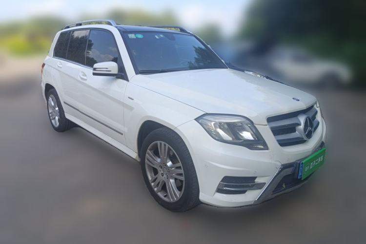 Used Mercedes-Benz GLK-Class 2015 GLK 260 4MATIC Dynamic Edition Ultimate Version Front Right 45 Deg