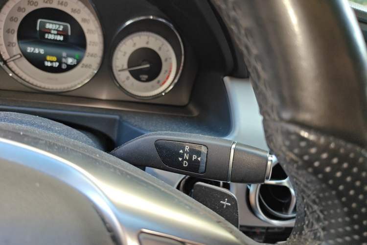 Used Mercedes-Benz GLK-Class 2015 GLK 260 4MATIC Dynamic Edition Ultimate Version Gear Lever