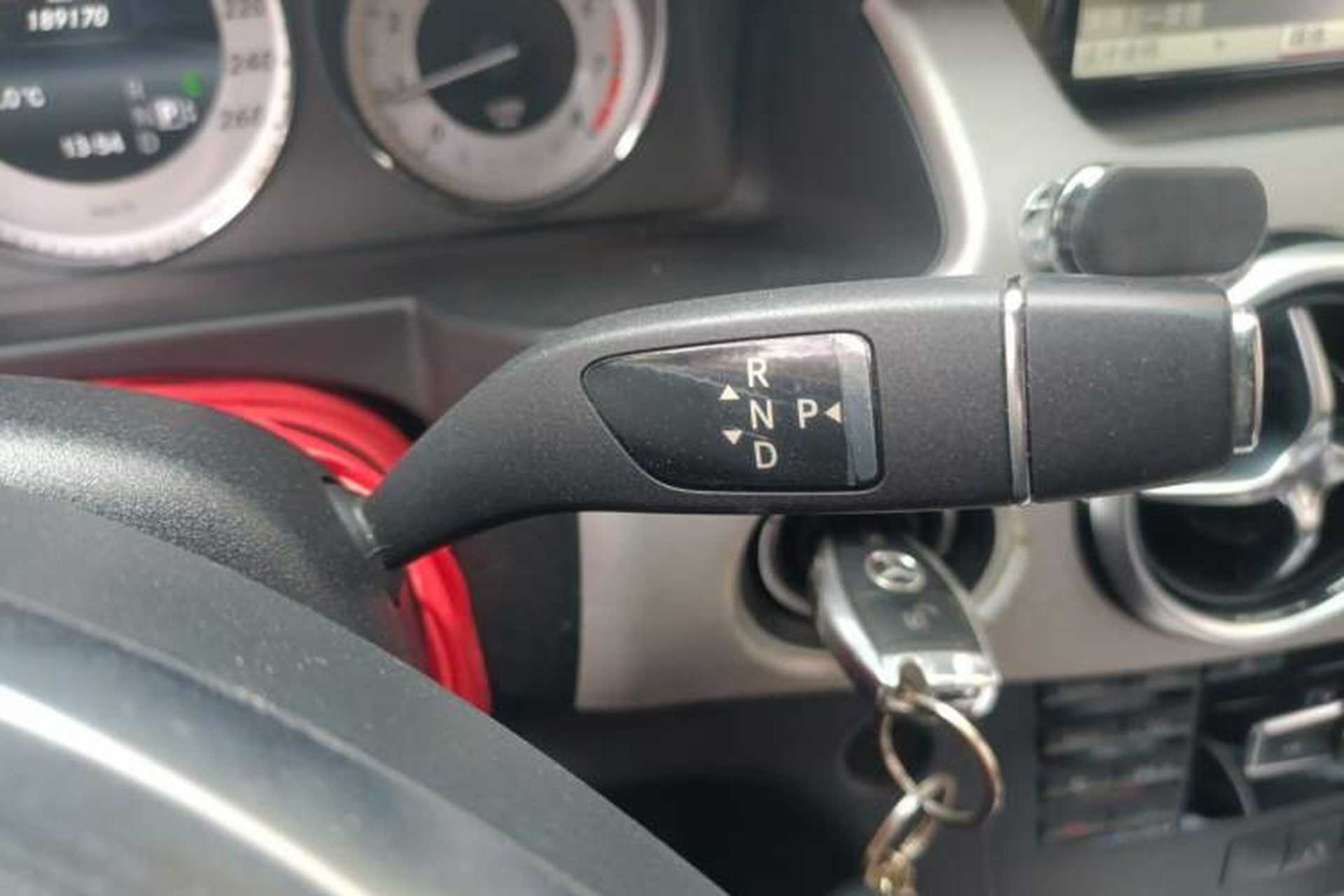 Used Mercedes-Benz GLK-Class 2015 GLK 260 4MATIC Dynamic Edition Ultimate Version Gear Lever