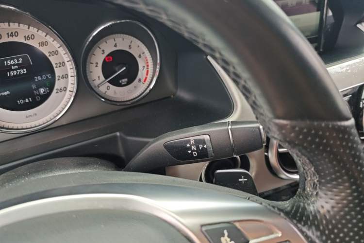 Used Mercedes-Benz GLK-Class 2015 GLK 300 4MATIC Fashion Edition Ultimate Version Gear Lever