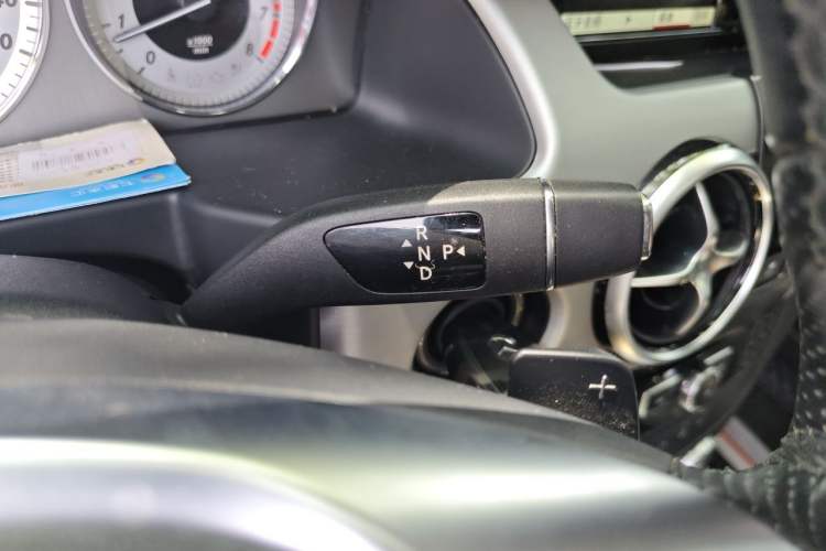 Used Mercedes-Benz GLK-Class 2015 GLK 260 4MATIC Dynamic Edition Ultimate Version Gear Lever