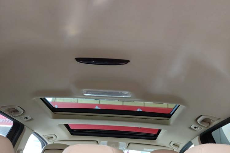 Used Mercedes-Benz GLK-Class 2015 GLK 300 4MATIC Fashion Edition Ultimate Version Headliner