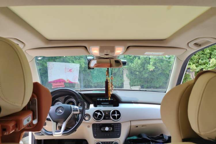 Used Mercedes-Benz GLK-Class 2015 GLK 300 4MATIC Fashion Edition Ultimate Version Headliner